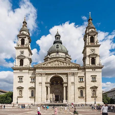 Lejlighed Chic Luxe Escape 2 Bedroom Retreat Budapest