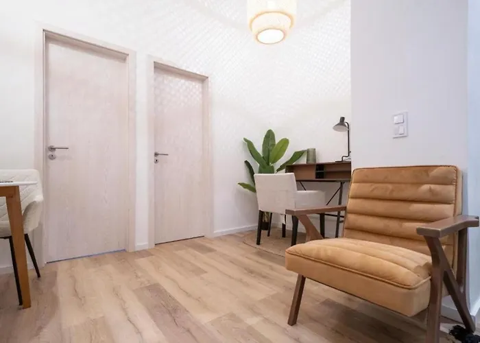 Apartman Chic Luxe Escape 2 Bedroom Retreat Budapest