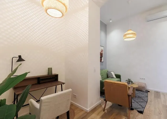 דירה Chic Luxe Escape 2 Bedroom Retreat בודפשט
