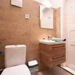 Chic Luxe Escape 2 Bedroom Retreat 布达佩斯